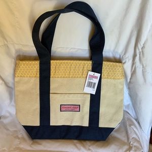 Vineyard Vines tote
